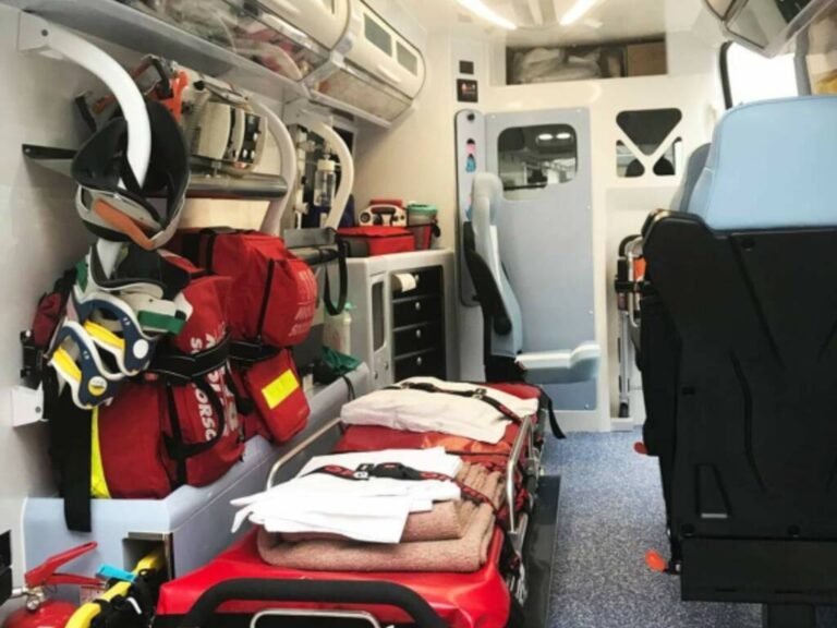 MONFALCONE: INFERMIERE AGGREDITO AL PRONTO SOCCORSO